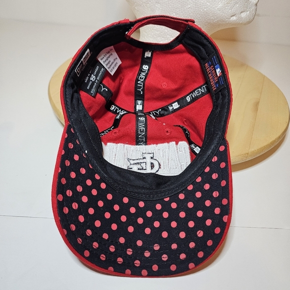 St. Louis Cardinals New Era 9Twenty Youth Adjustabke Baseball Hat Red Polka Dots - Picture 5 of 6